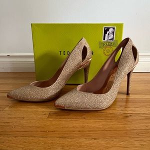 Ted Baker Size 7 brand new in box rose gold heels